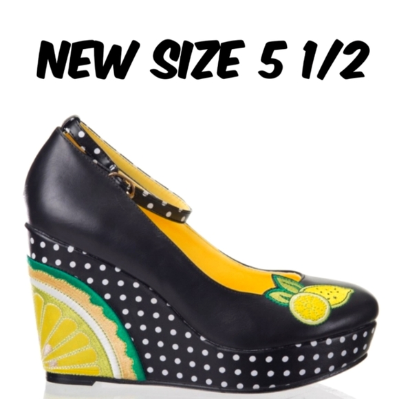 Banned Apparel Pin Up Lemon Wedge Shoes - Picture 4 of 6